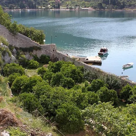 Triple Mali 8997d Pensjonat