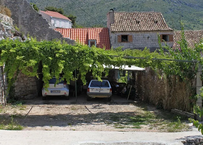 Triple Mali 8997d 3* Zaton (Dubrovnik-Neretva)