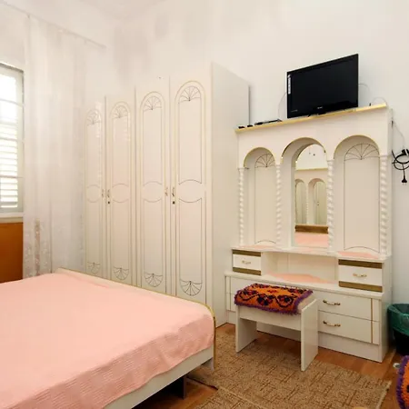 Guest house Triple Mali 8997d Zaton (Dubrovnik-Neretva)